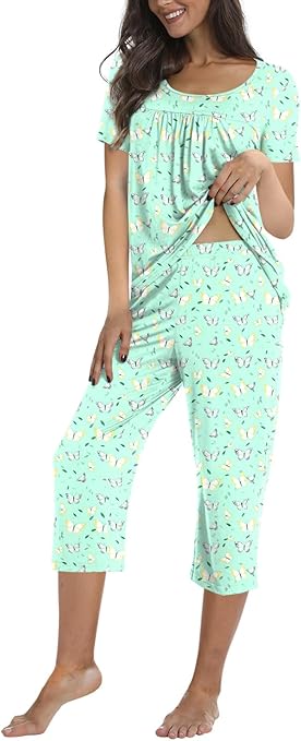 POPYOUNG Women's Summer Two Piece Pajama Sets, Pleated Short Sleeves Tunic Tops with comfy Capri Pants, Lounge Sleepwear Ladies Pjs Sets with Pockets 2XL,Colorful green butterfly
