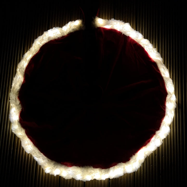 90cm Red Faux Fur Christmas Tree Skirt with White Trim & USB LED Lights